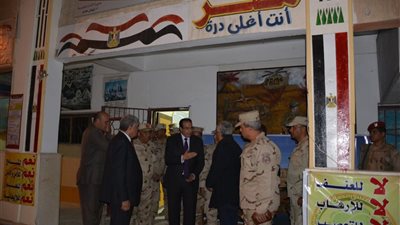 سيدة من ذوي الاحتياجات الخاصة تدلي بصوتها بلجنة المنصورة: صوتي أمانه