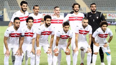 اجتماع جهاز الزمالك مع أللاعبي قبل مران اليوم 