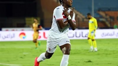 جلسة بين أيمن حافظ وكاسونجو للاطمئنان على إصابته