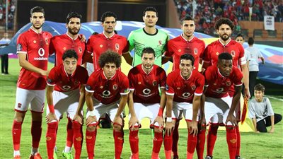 الأهلي يعلن عن مكافأة للاعبين
