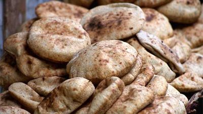 رغيف العيش في الفجرية 