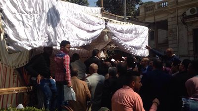 فيديو | انتخابات رئاسة حزب الوفد.. وجبات 