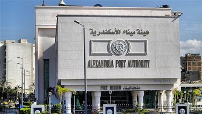 لليوم الثالث.. استمرار غلق بوغازي الإسكندرية والدخيلة بسبب الطقس