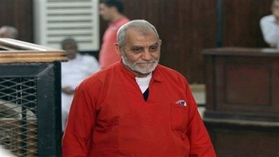 اليوم.. محاكمة بديع وآخرين في فض اعتصام رابعة 