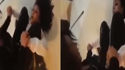 فيديو| فنانة عربية تعتدي على صديقتها بالضرب المبرح