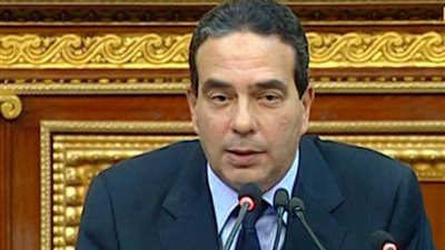 فيديو| أيمن أبو العلا: البرلمان يتباطئ فى إقرار إصلاحات السيسي