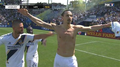 فيديو| إبراهيموفيتش يقود جالاكسي لـ