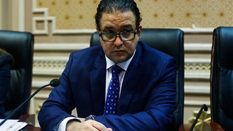 علاء عابد رئيس لجنة