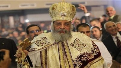 البابا تواضروس يوجه التحية لشهداء كنيستي طنطا والإسكندرية في قداس أحد السعف