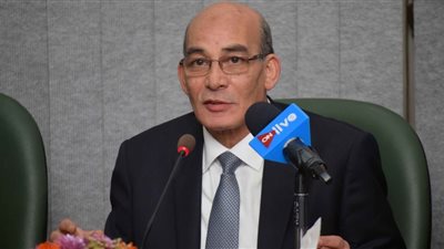 وزير الزراعة: فتح جميع محطات البحوث لخدمة فريق عمل مدينة زويل
