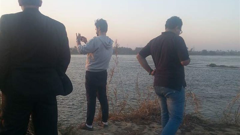 فريق عمل النقطة بتفرق