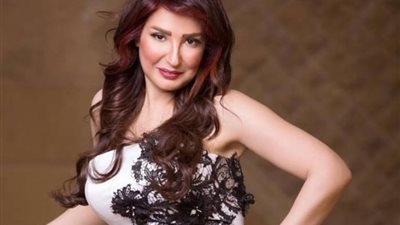 فيديو| أمل رزق تتعرض لوعكة صحية.. تعرف على التفاصيل