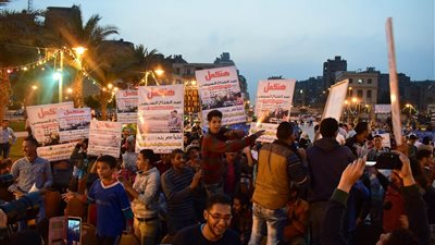 فيديو| احتفالات عارمة في القاهرة الجديدة بفوز السيسي في انتخابات الرئاسة 2018