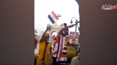 فيديو| الأعلام ترفرف في سماء حدائق القبة احتفالاً بالرئيس السيسي