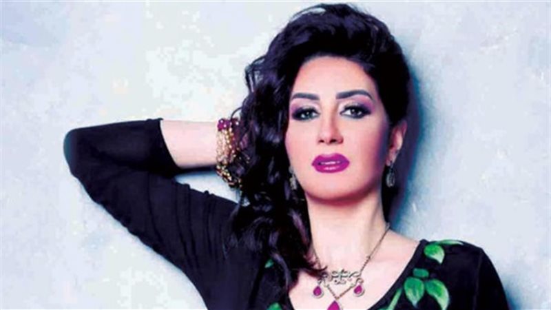 وفاء عامر 