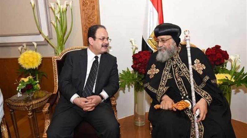 وزير الداخلية اللواء
