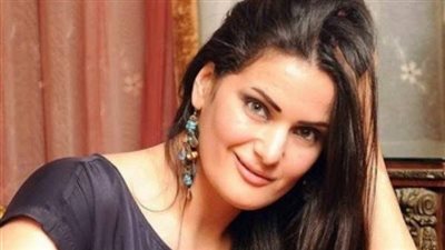 سما المصري تعلق على صورة الهضبة ودينا الشربيني