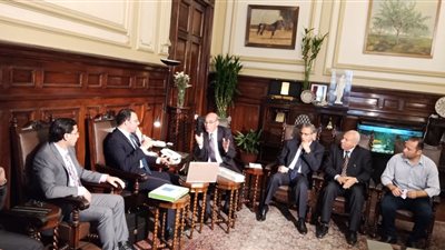 وزير الزراعة يكلف البحوث الزراعية بالتنسيق مع فريق 