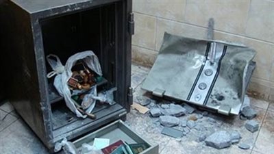 كشف غموض واقعة سرقة مبالغ مالية من داخل خزينة بمعرض سيارات في المحلة