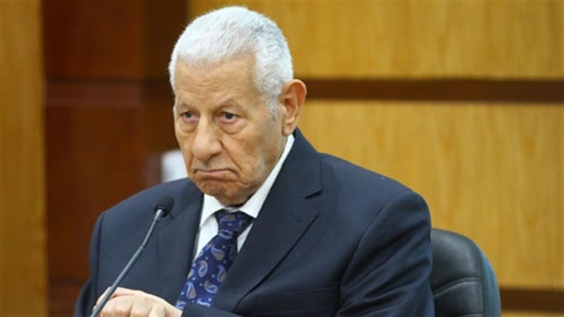 مكرم محمد أحمد 
