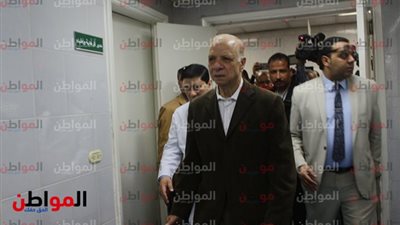 صور| جولة تفقدية لمحافظ القاهرة في مستشفى المنيرة