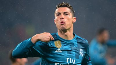 مايكل أوين يتوقع نتيجة لقاء ريال مدريد ويوفنتوس بدوري الأبطال