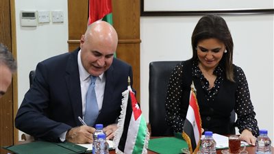 سحر نصر تشهد توقيع اتفاقية لإنشاء مجلس تنسيقي بين مصر والأردن