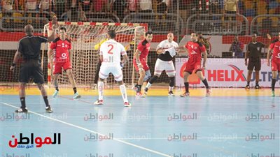 صور| الأهلي يتقدم على الزمالك في سوبر إفريقيا لليد