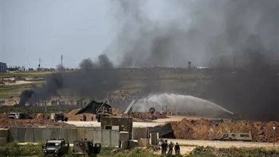 فيديو| الاحتلال يصيب شاب فلسطينى بالرصاص خلال تظاهرات مسيرة العودة 