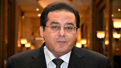 أيمن نور يتسبب فى ضربة موجعة لإعلام الإخوان.. وإعلامى مفصول يكشف تطورات الوضع