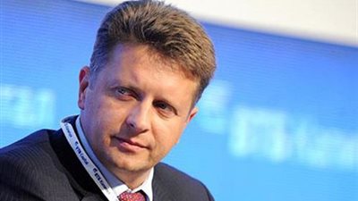 وزير النقل الروسي: مصر قامت بخطوات جادة في تحسين النظام الأمني بالمطارات