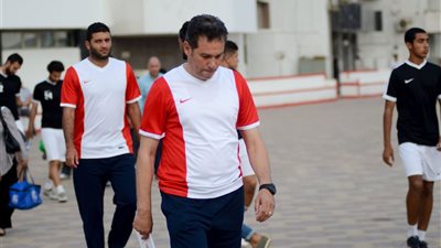 مدرب الزمالك الجديد يبدأ الاستعداد لمواجهة المقاولون العرب