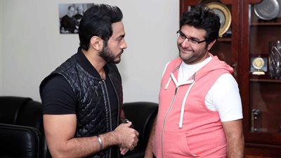 وليد منصور عن حفل تامر حسني: نعترف بخطأ غير مقصود من افراد أمن الجامعة  ولا دخل لشركتي بحدوثه