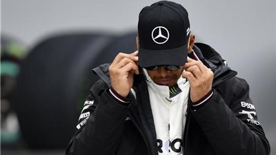 هاميلتون يشكك في فوز فريقه بجائزة الصين الكبرى