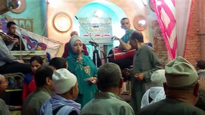 فيديو| الشيخة هناء تحيي الليلة الختامية لمولد