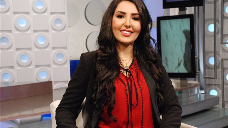  الإعلامية رضوى عطا
