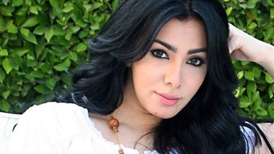 ميريهان حسين لجمهورها: أنا عندي حنين ما بعرف لمين