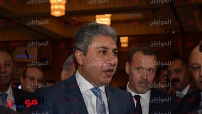صور| وزير الطيران: زيادة الرحلات بين مصر وأفريقيا على رأس أولويات الوزارة