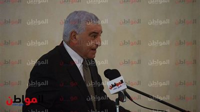 زاهي حواس لـ