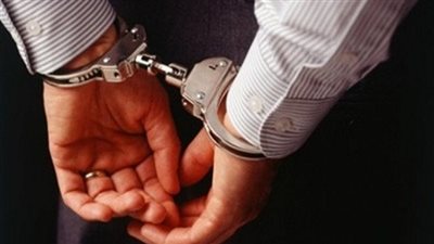 ضبط صاحب مصنع استولى على مبالغ مالية من 5 أشخاص بحجة توظيفها بالغربية