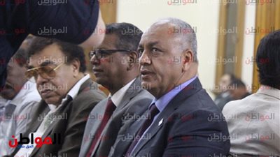 صور| مصطفى بكري يقدم واجب العزاء في وفاة والد رئيس قصور الثقافة