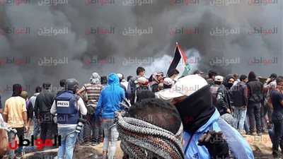 صور| تجدد الاشتباكات بين الفلسطينيين والاحتلال بخانيوس فى جمعة 
