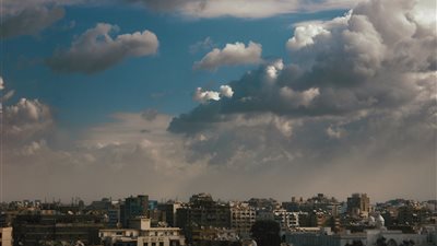 حالة الطقس| استمرار انخفاض درجات الحرارة مع سقوط أمطار خفيفة