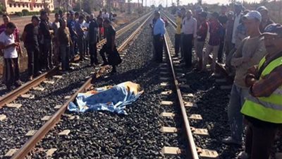 قطار يدهس عامل بطريقة بشعة فى محافظة الشرقية 