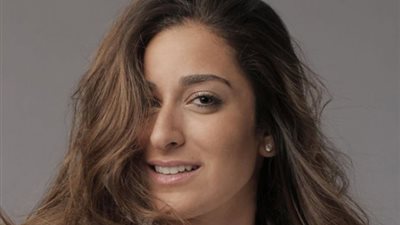 أمينة خليل تروج لمسلسلها 