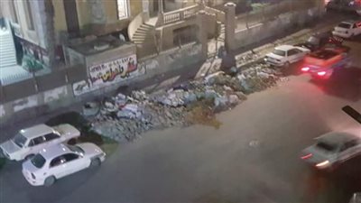 أهالي حي الوايلي يستغيثون برئيس الحي من تراكم القمامة و