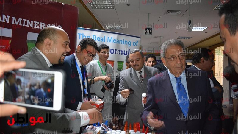 عمرو موسى في الملتقى