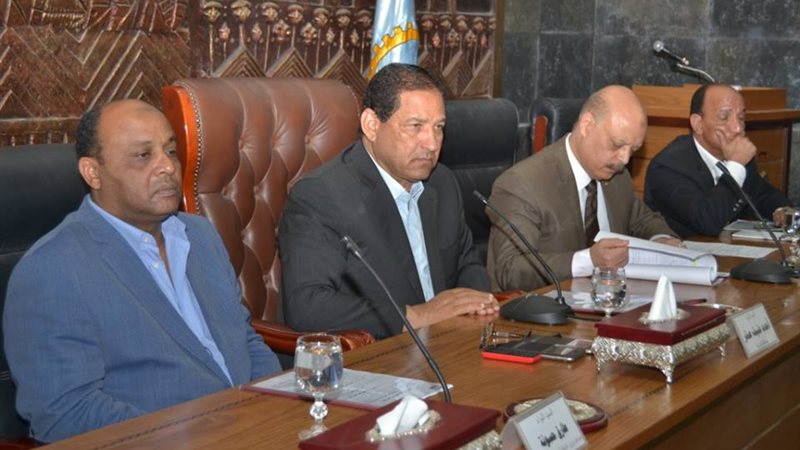 محافظ الغربية 
