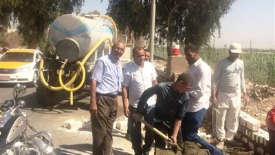 محافظ سوهاج: البدء في رفع كفاءة طريق ترعة نجع حمادي بسوهاج