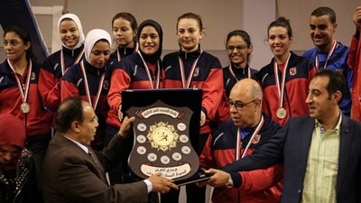 سيدات تنس طاولة الأهلي يتوجن بالدوري بعد الفوز على الزمالك 